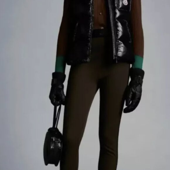 Moncler Down Balabio Hooded Puffer Down Vest in Black Sz 1 - Picture 6 of 7